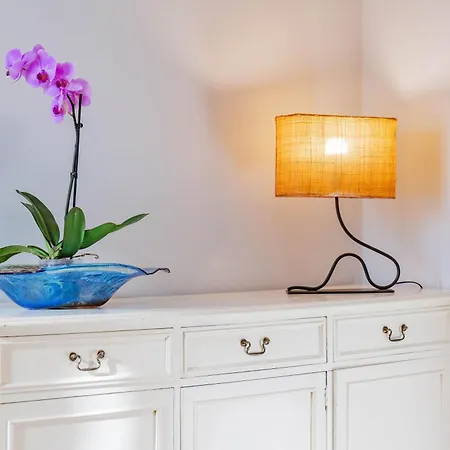 Perfect For Solo Travelers & Couple Lisboa