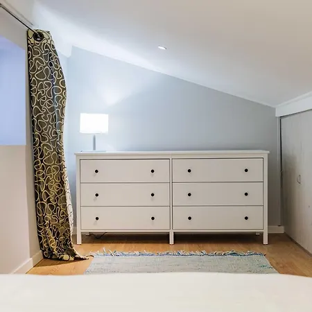 Perfect For Solo Travelers & Couple Lisboa